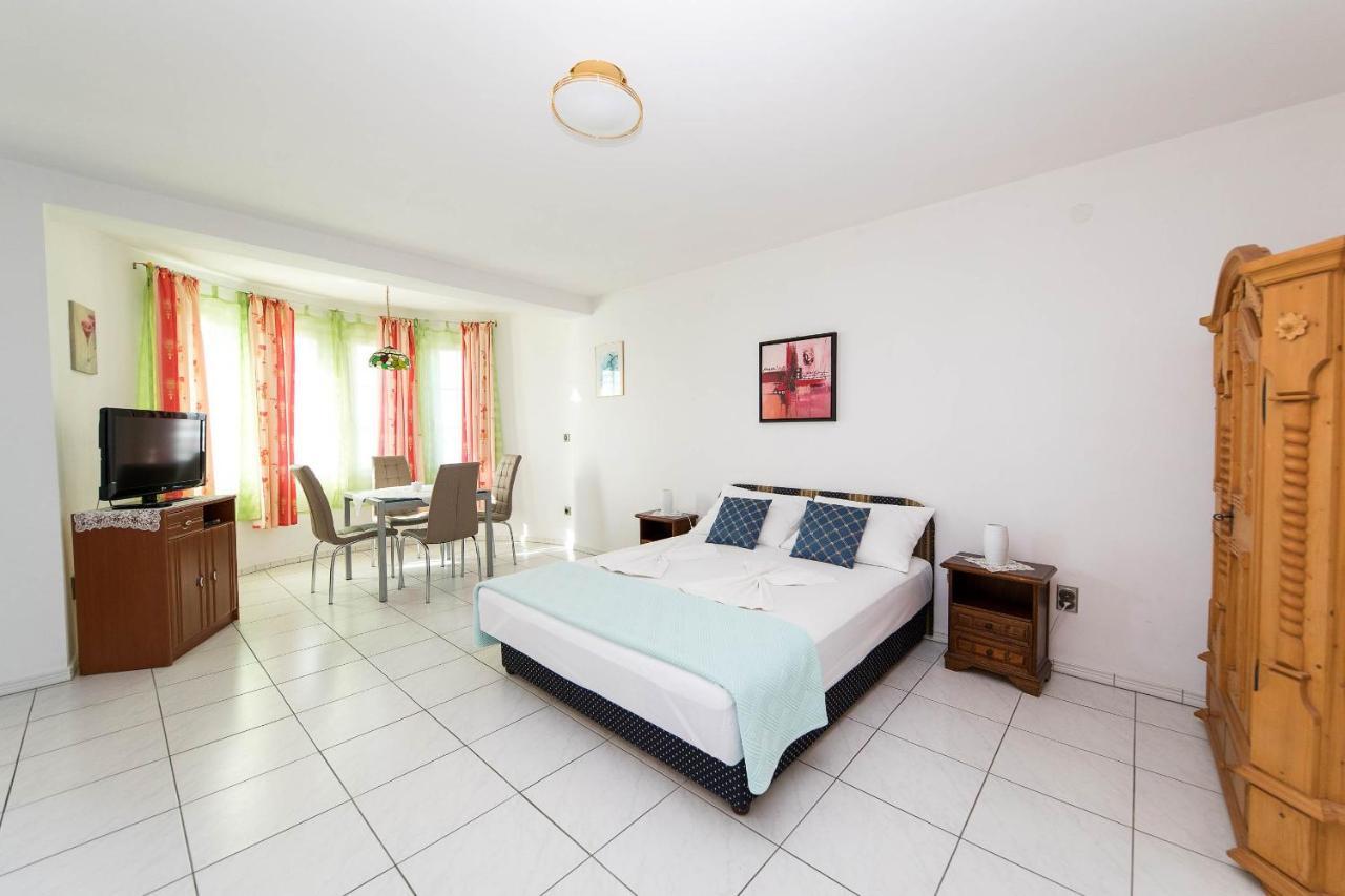 Apartmani Kovac Crikvenica Exterior photo